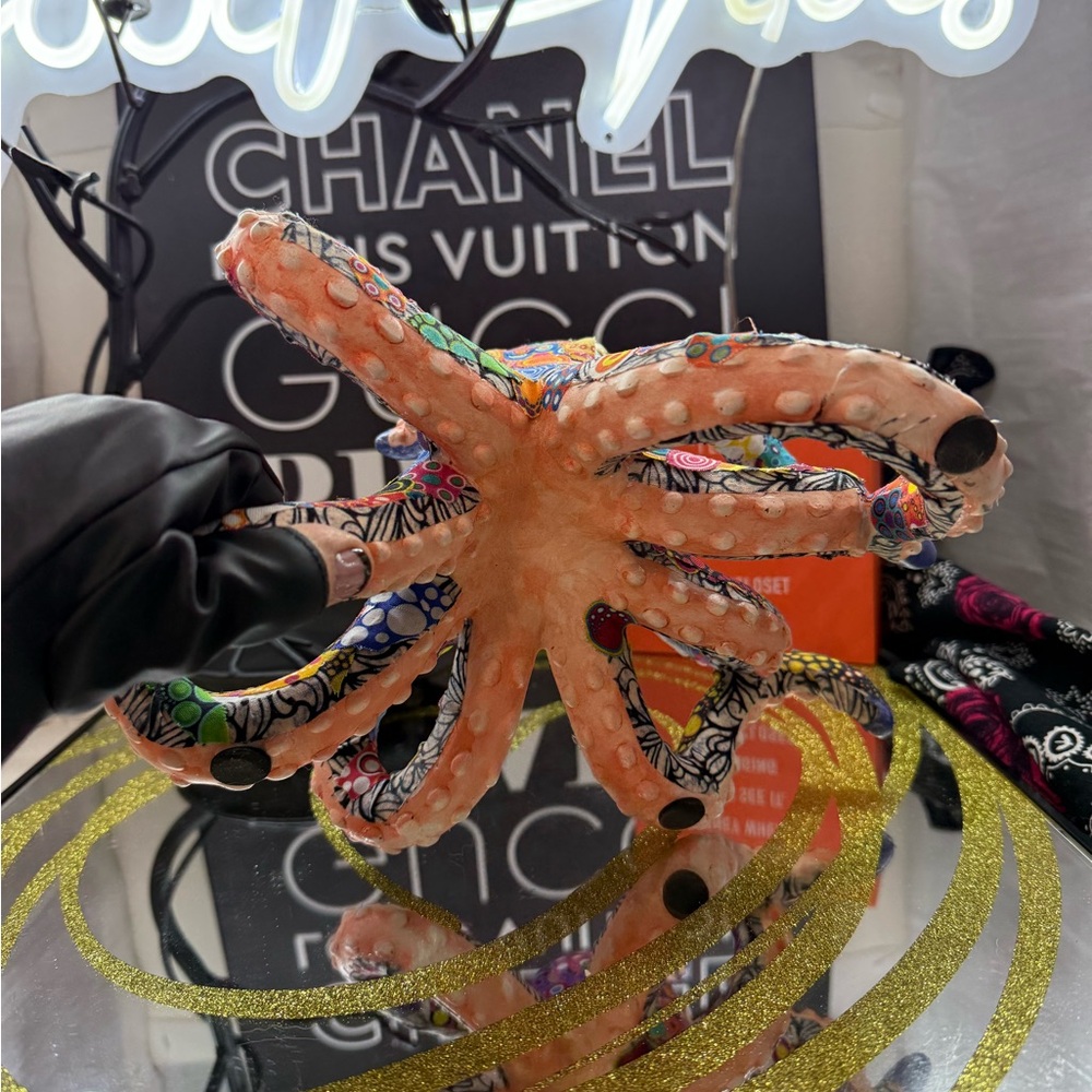 Woody’s Creat-ure’s Octavia the Octopus - Picture 9 of 13